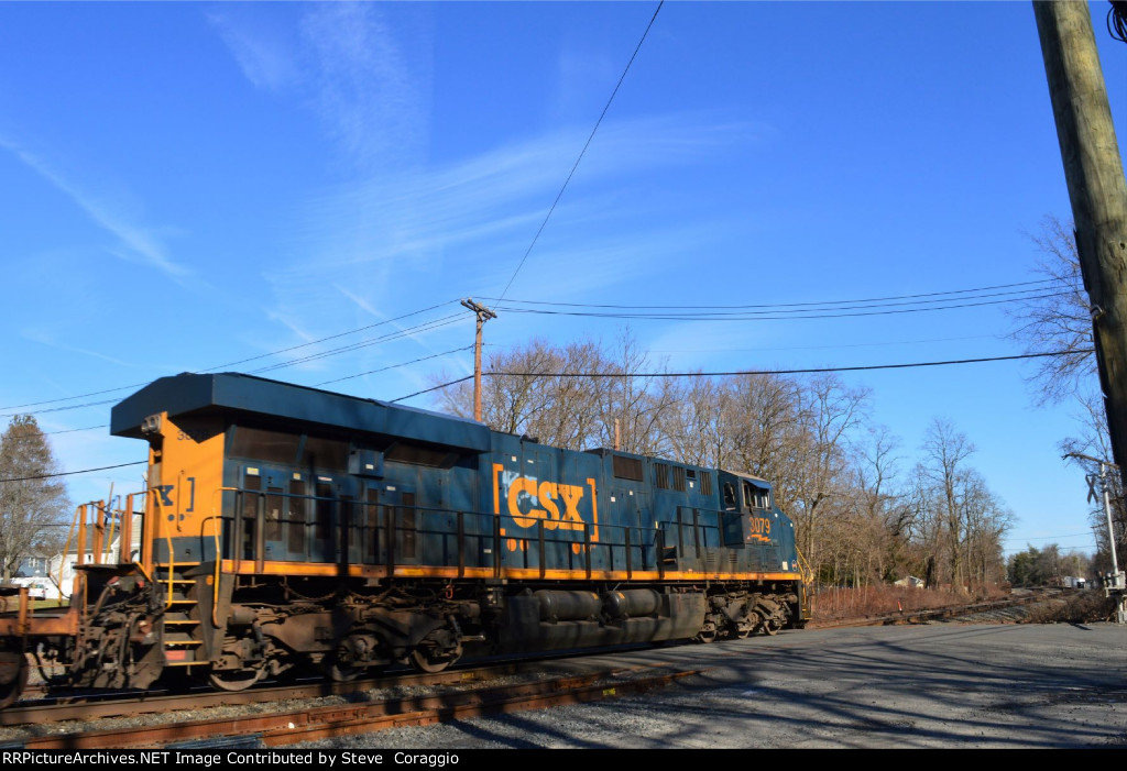 CSX 3079 Long Hood to Cab View